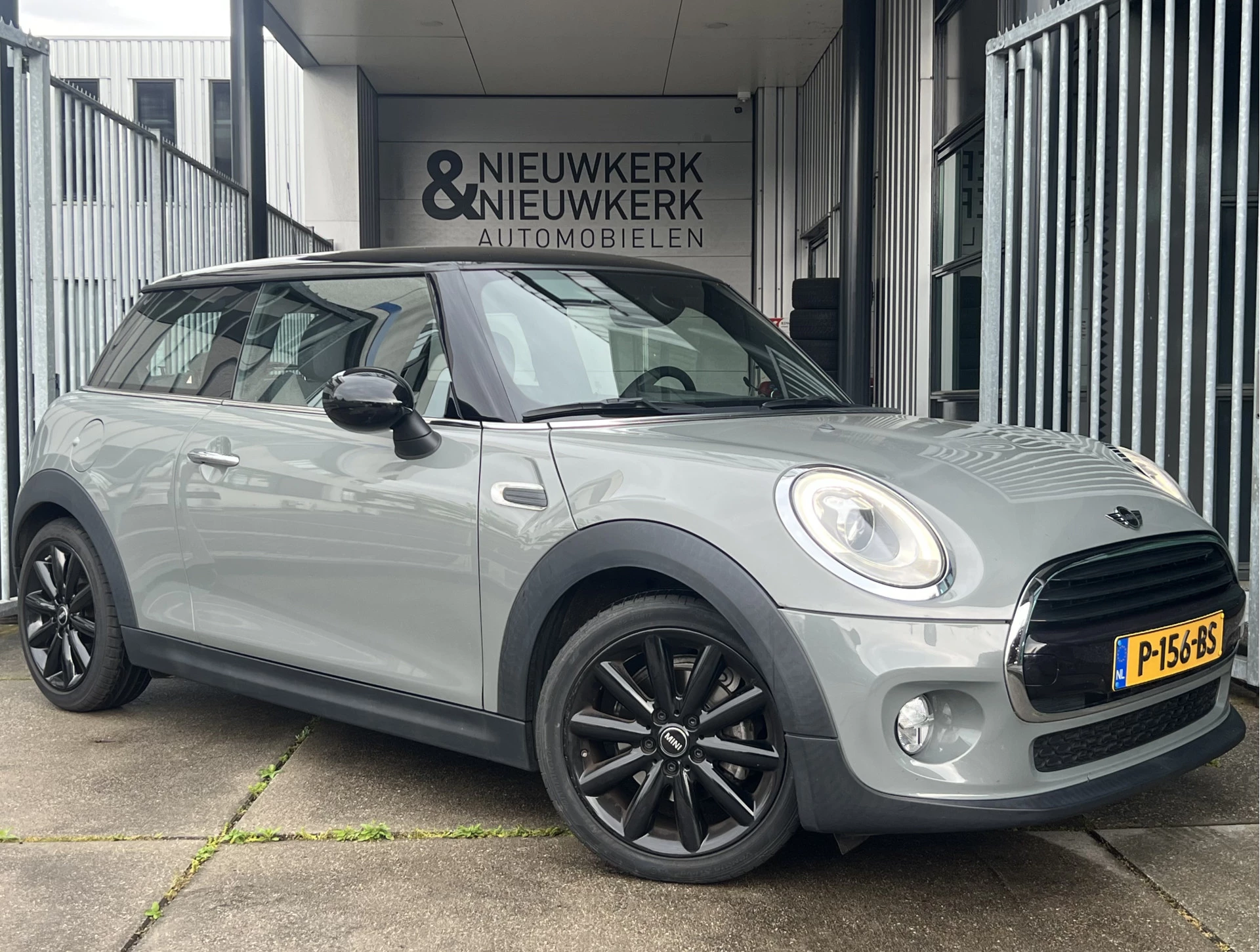 Hoofdafbeelding MINI Cooper