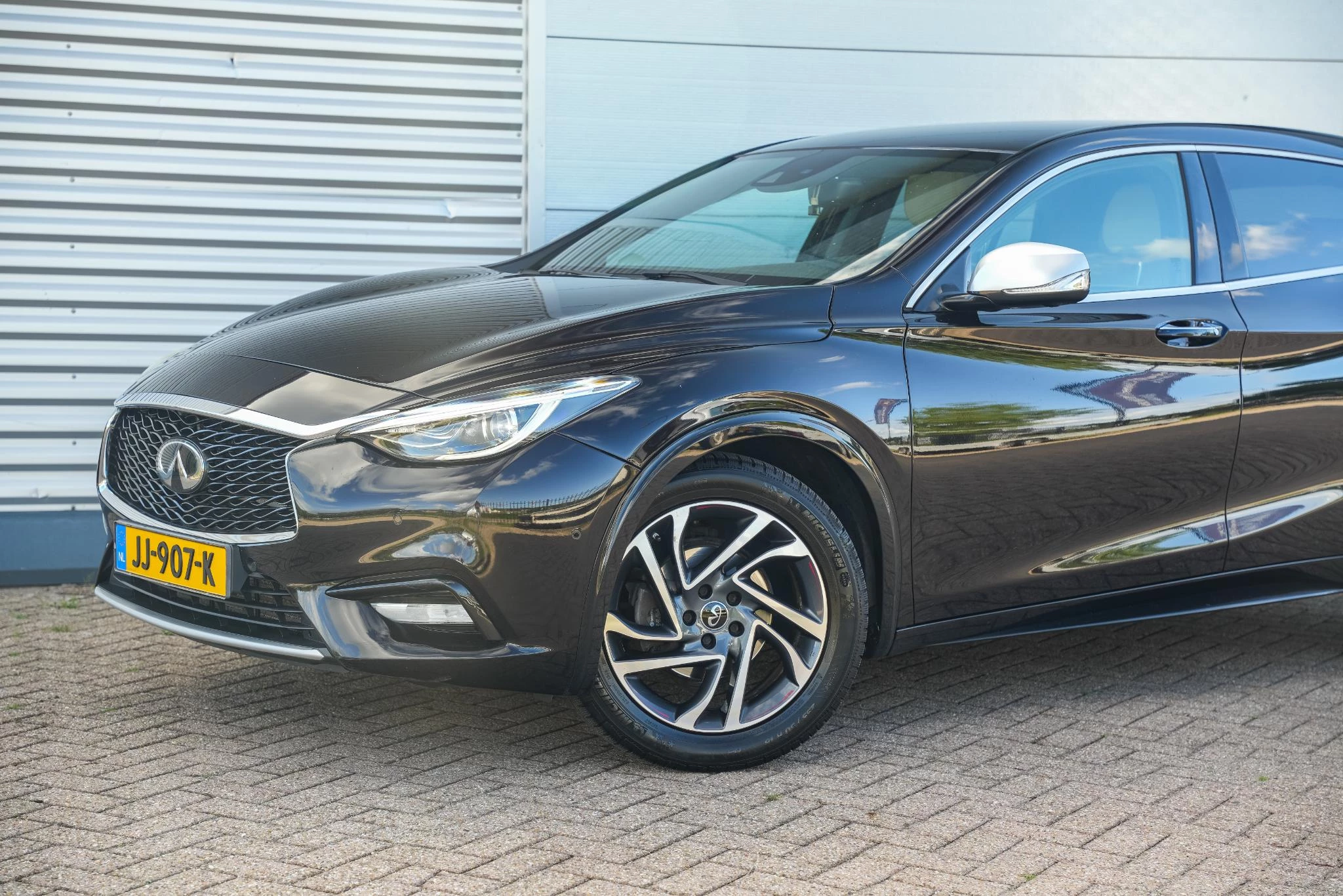 Hoofdafbeelding Infiniti Q