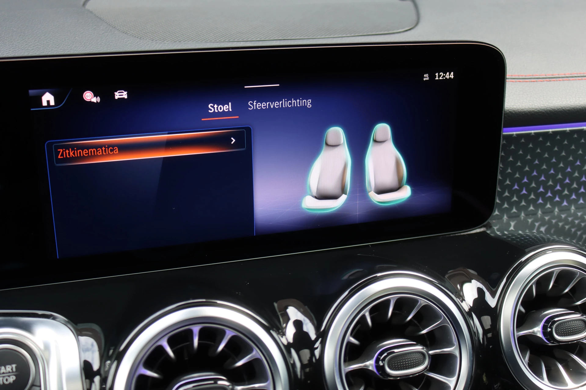 Hoofdafbeelding Mercedes-Benz EQB