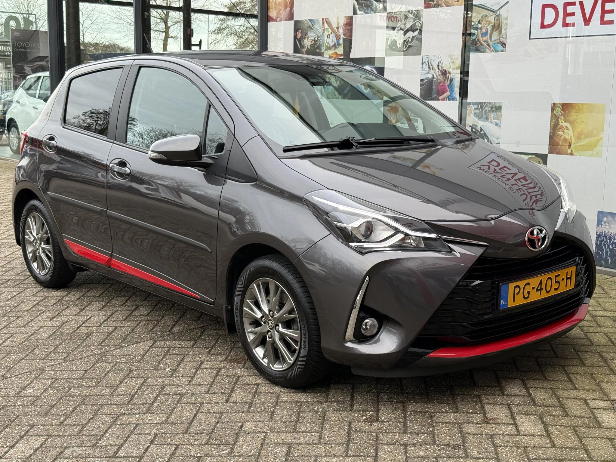 Hoofdafbeelding Toyota Yaris