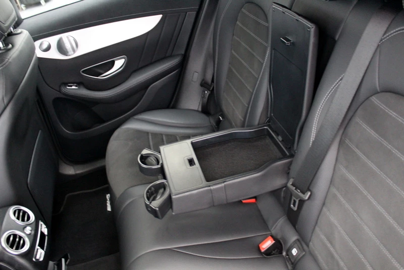 Hoofdafbeelding Mercedes-Benz EQC