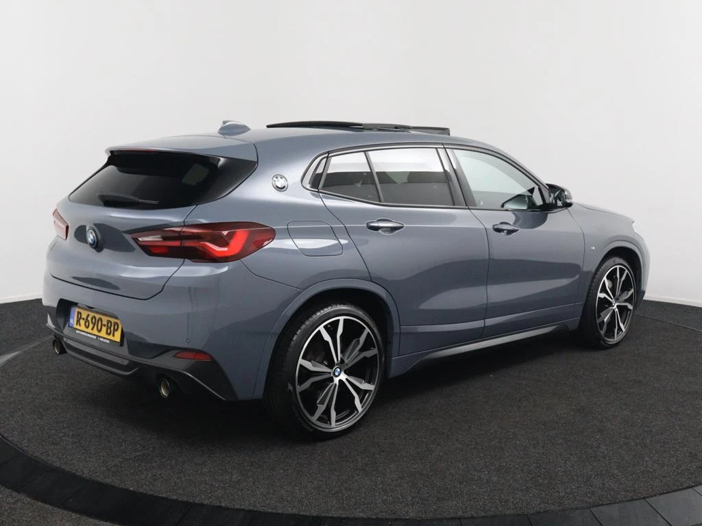 Hoofdafbeelding BMW X2