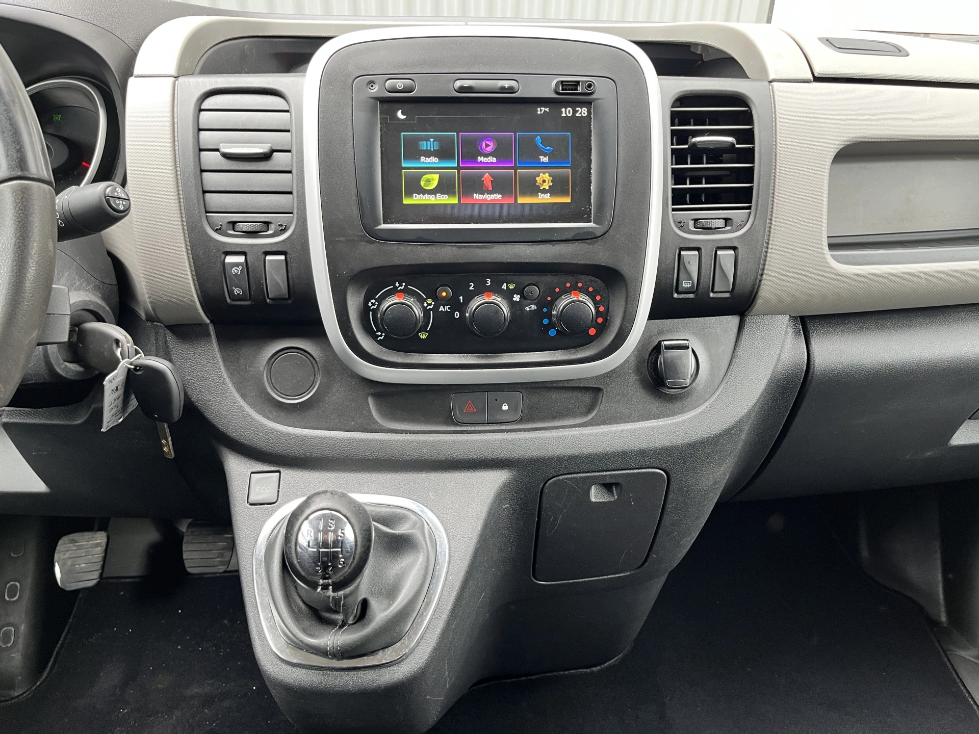 Hoofdafbeelding Nissan NV300