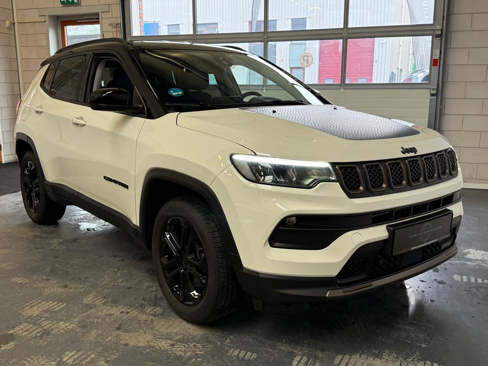 Hoofdafbeelding Jeep Compass