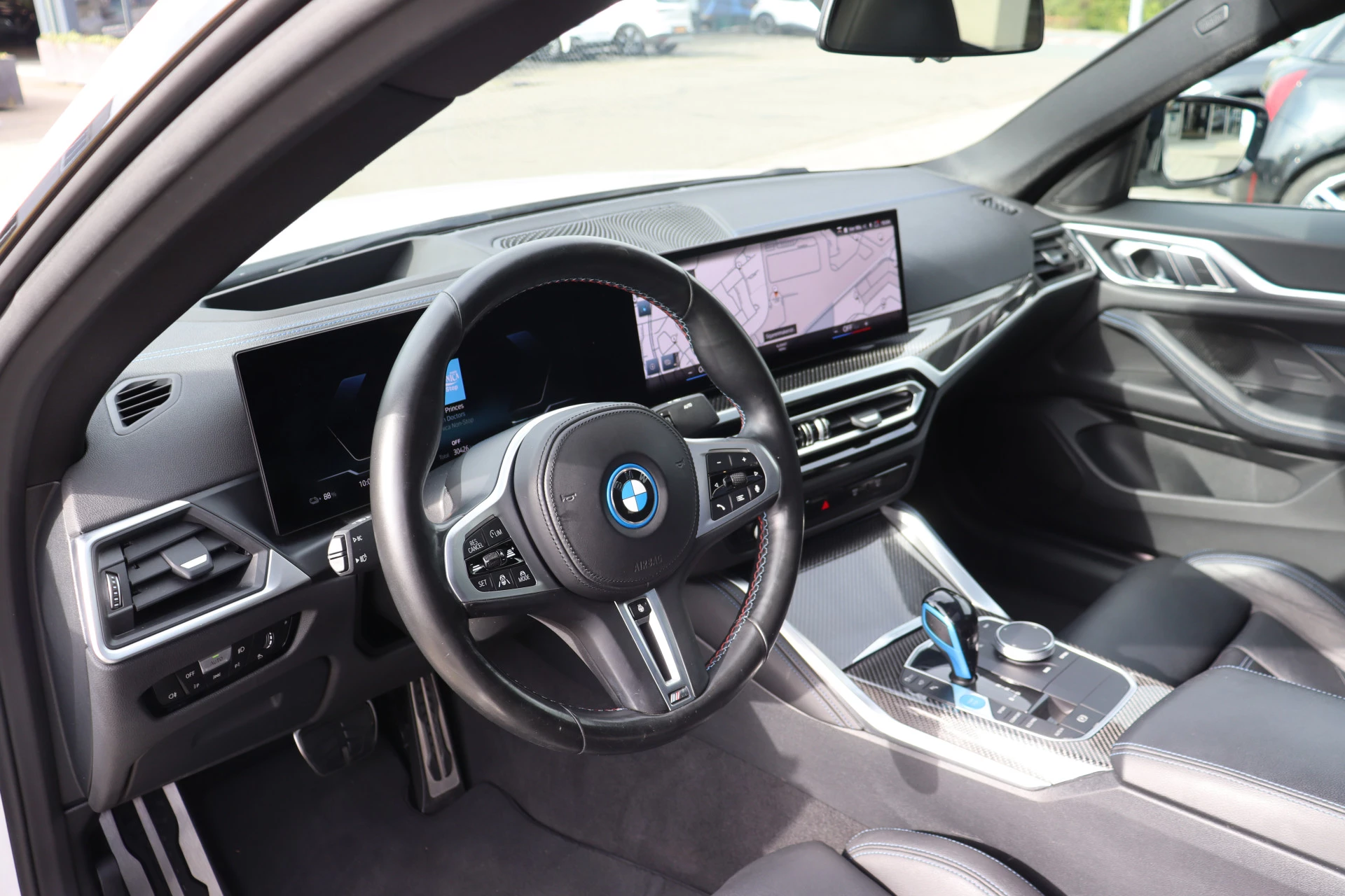 Hoofdafbeelding BMW i4