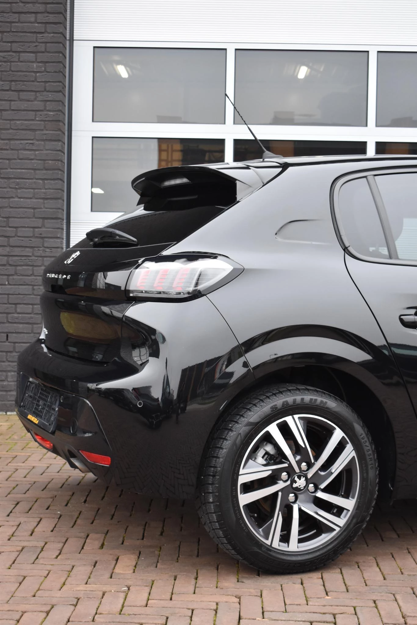 Hoofdafbeelding Peugeot 208