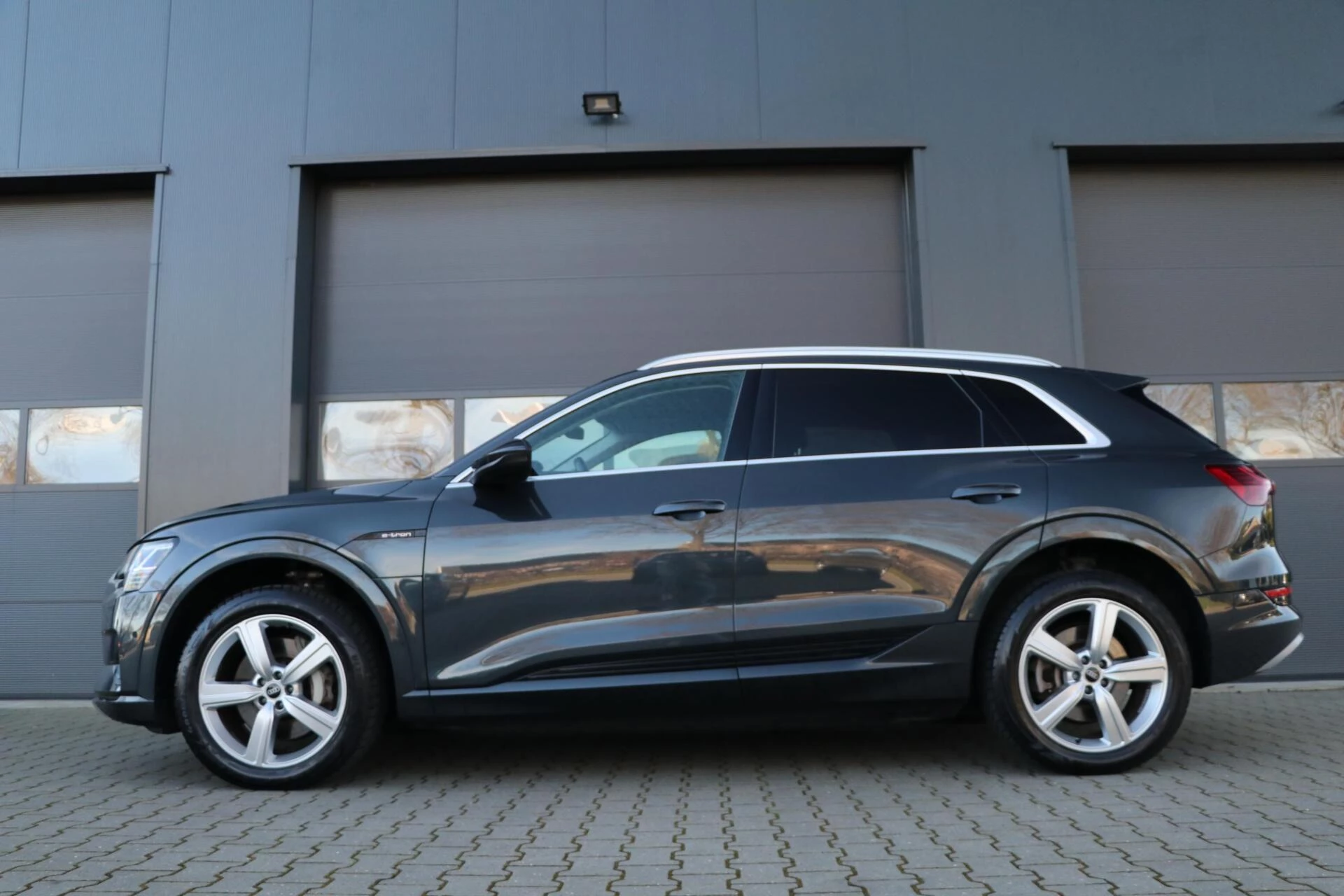 Hoofdafbeelding Audi e-tron
