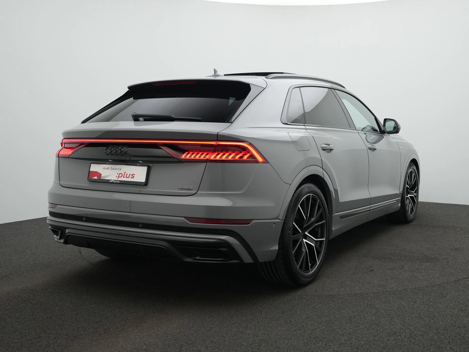 Hoofdafbeelding Audi Q8