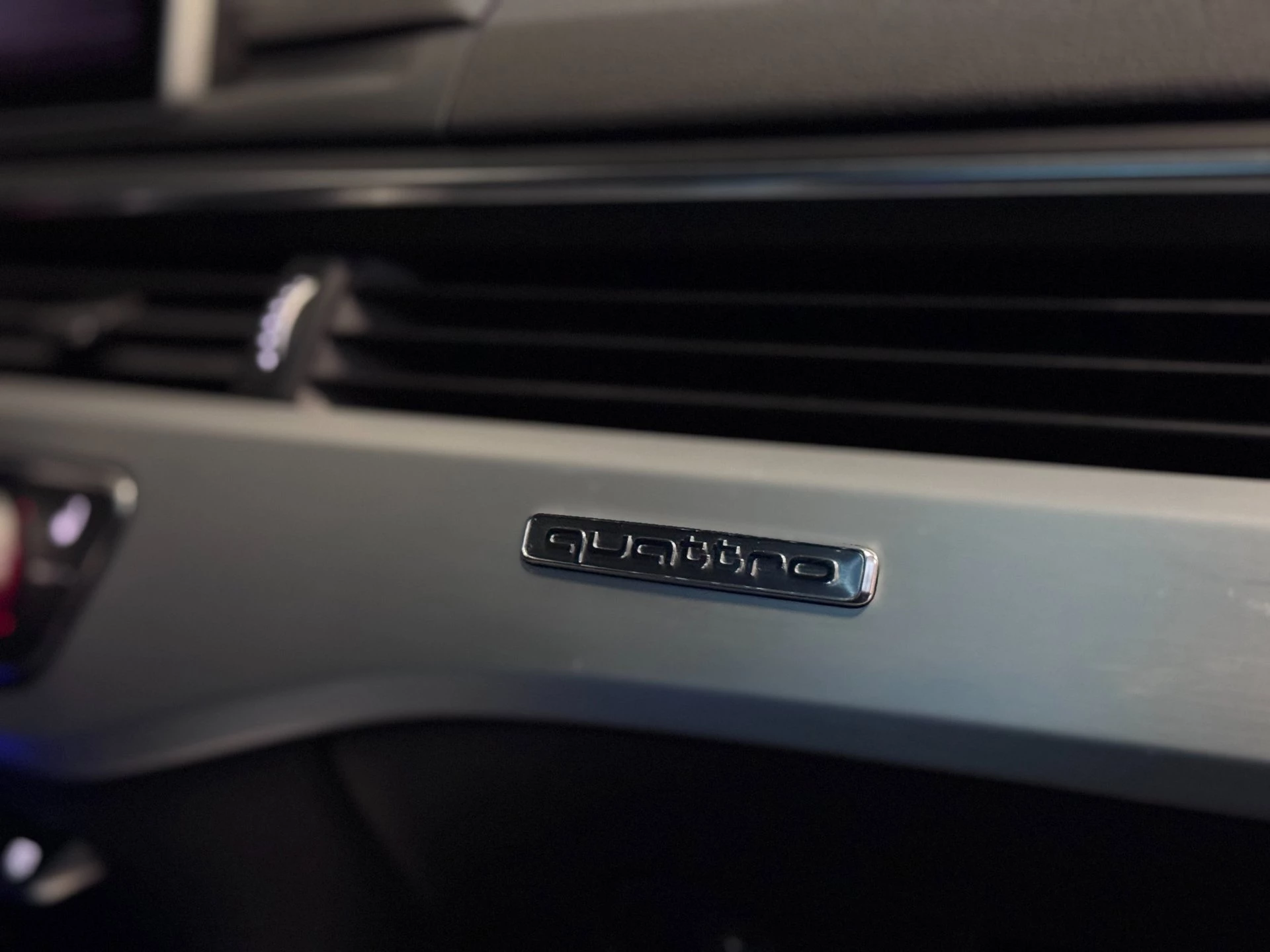 Hoofdafbeelding Audi S4