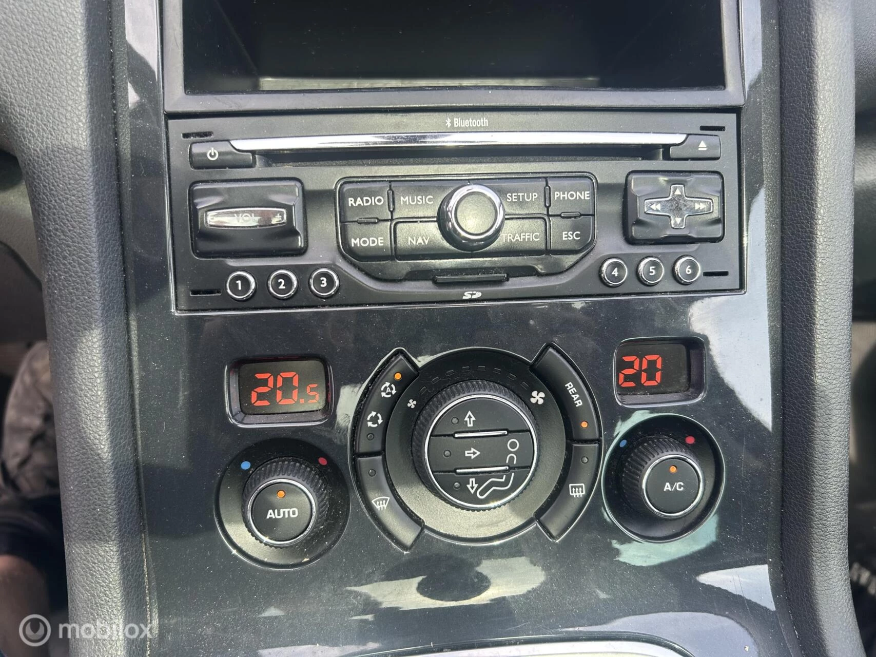 Hoofdafbeelding Peugeot 5008