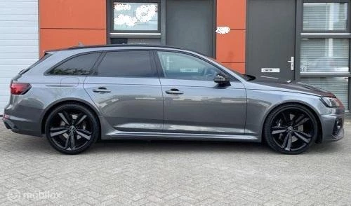 Hoofdafbeelding Audi RS4