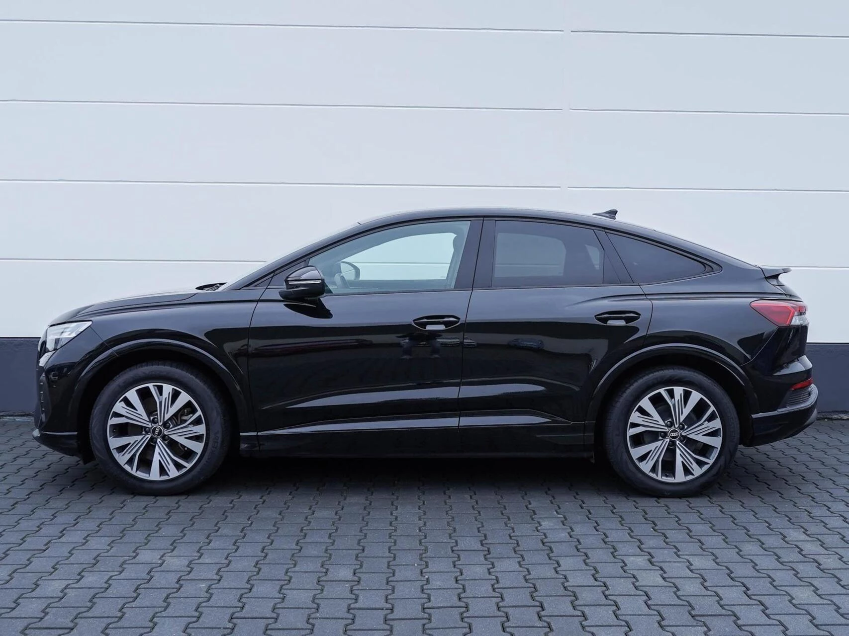 Hoofdafbeelding Audi Q4 e-tron