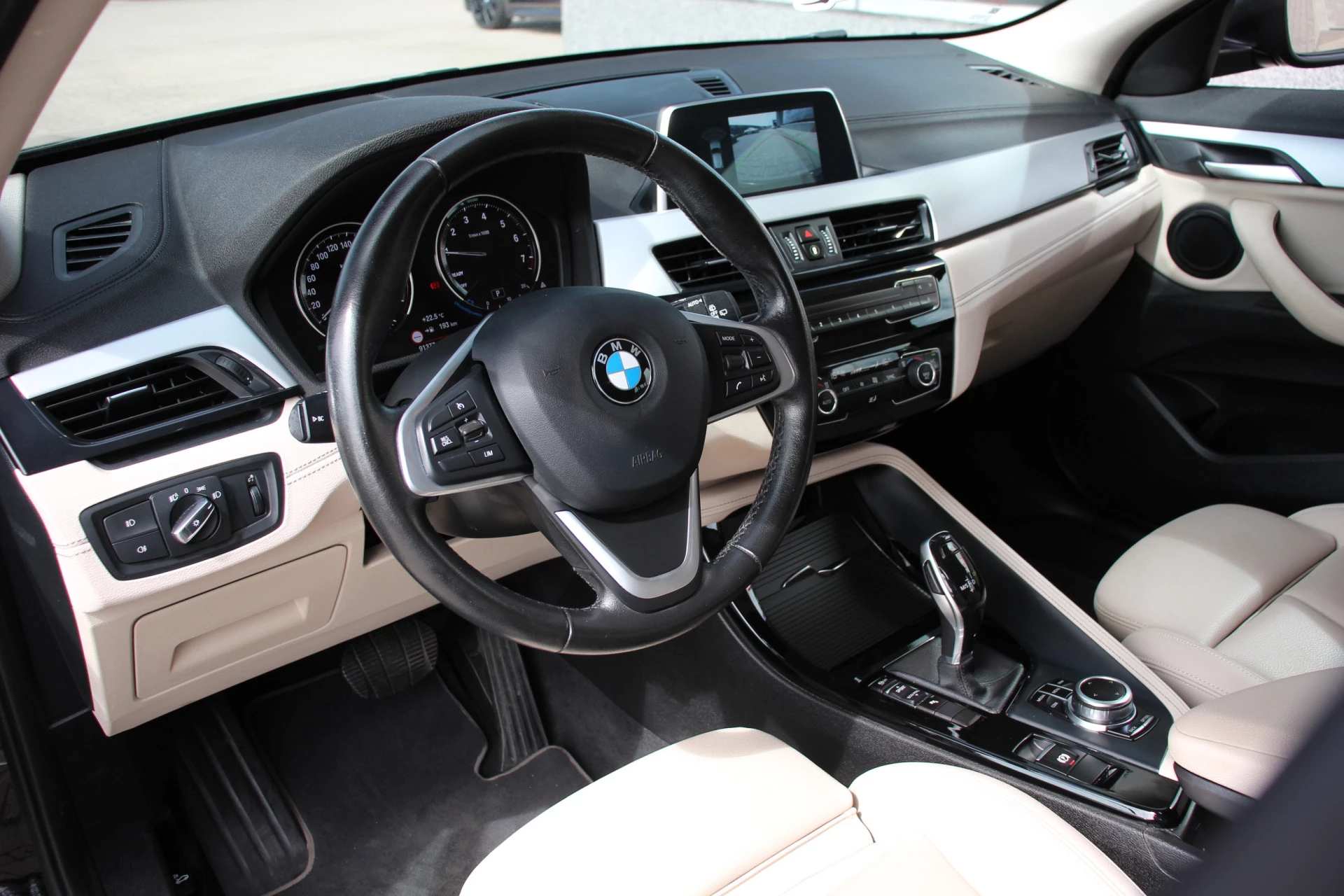 Hoofdafbeelding BMW X2