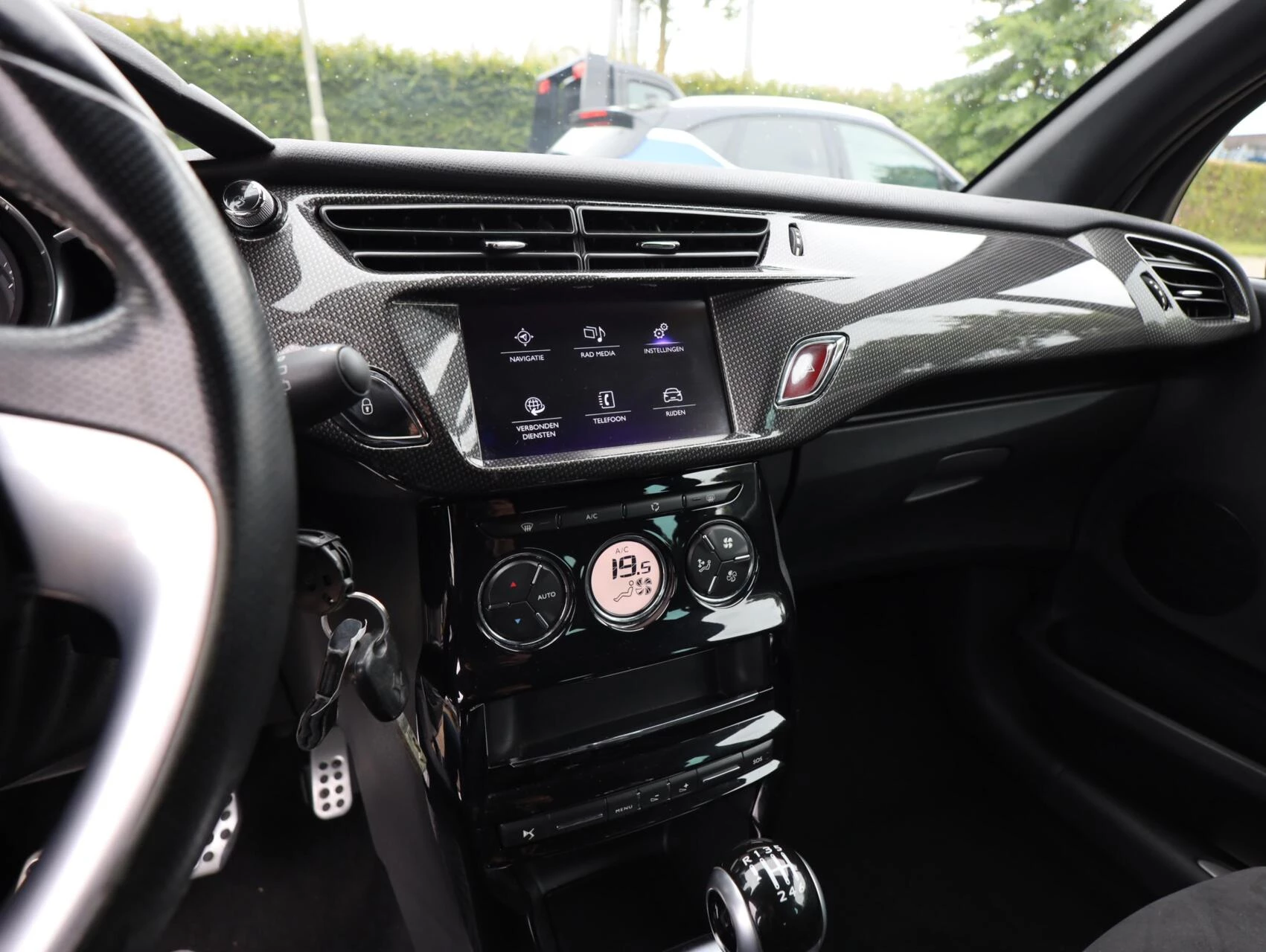 Hoofdafbeelding DS DS 3