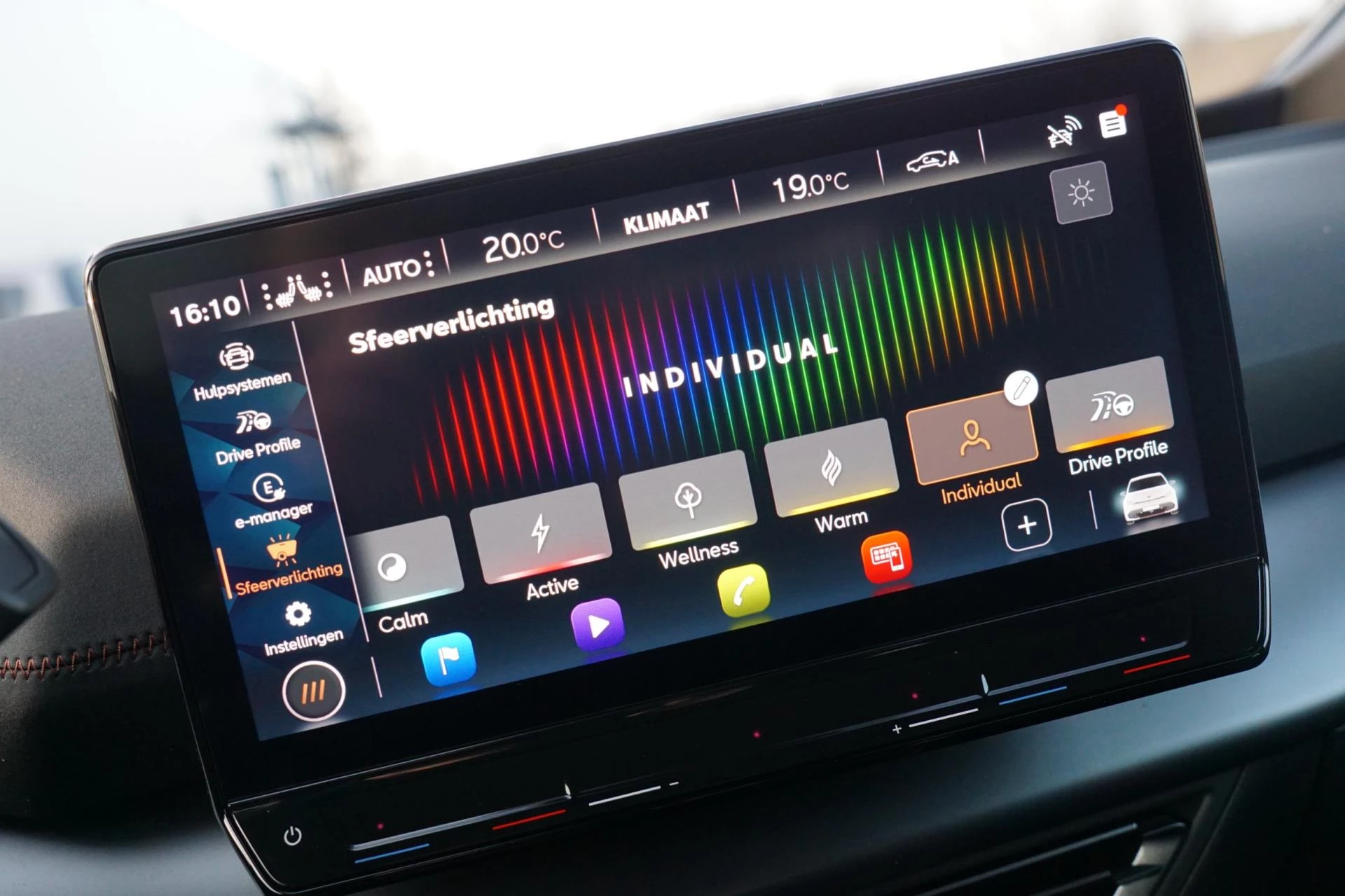 Hoofdafbeelding CUPRA Born