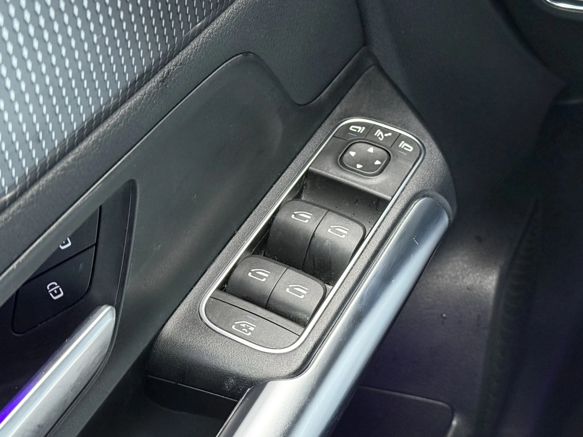 Hoofdafbeelding Mercedes-Benz EQA