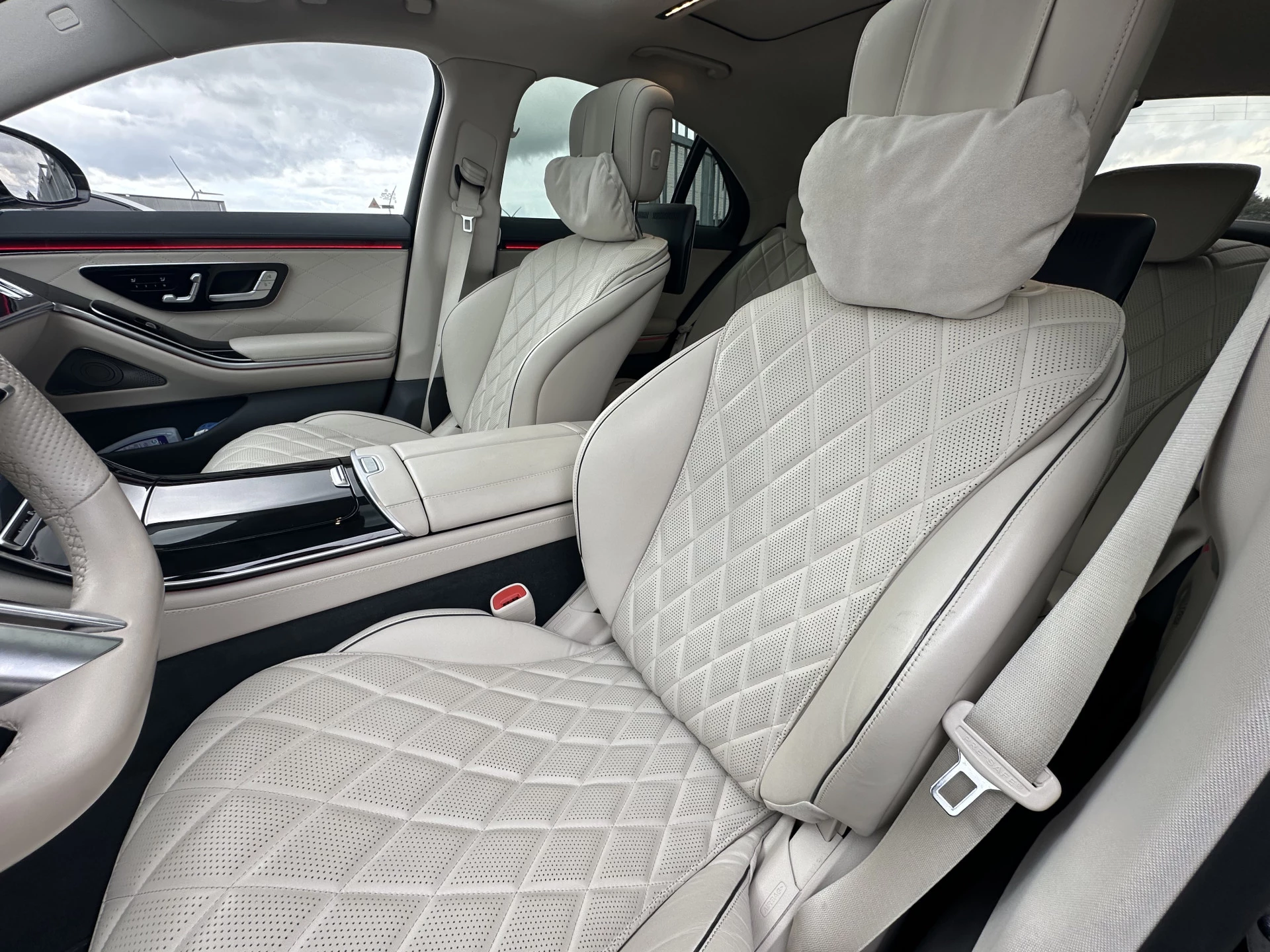 Hoofdafbeelding Mercedes-Benz S-Klasse