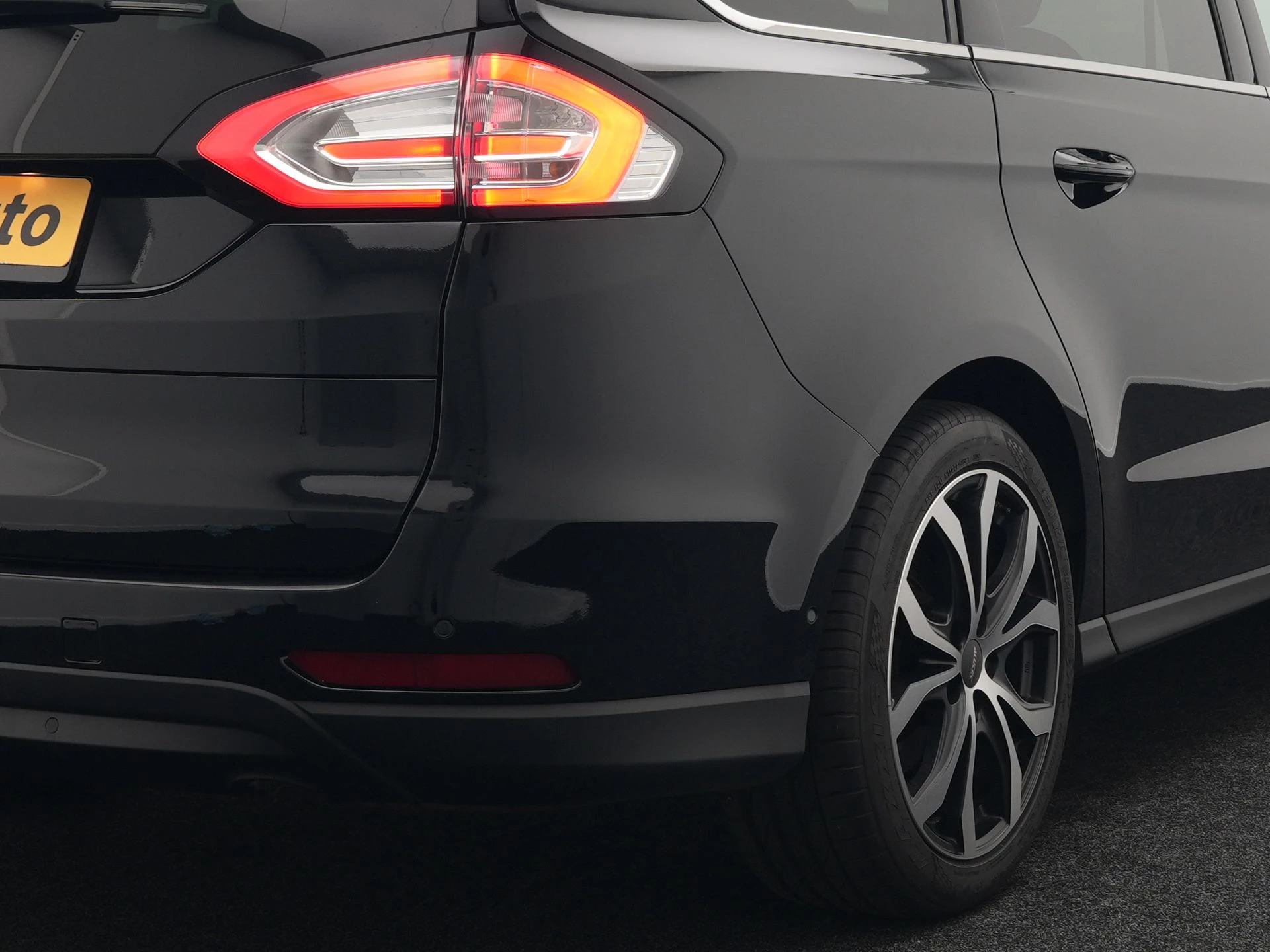 Hoofdafbeelding Ford Galaxy