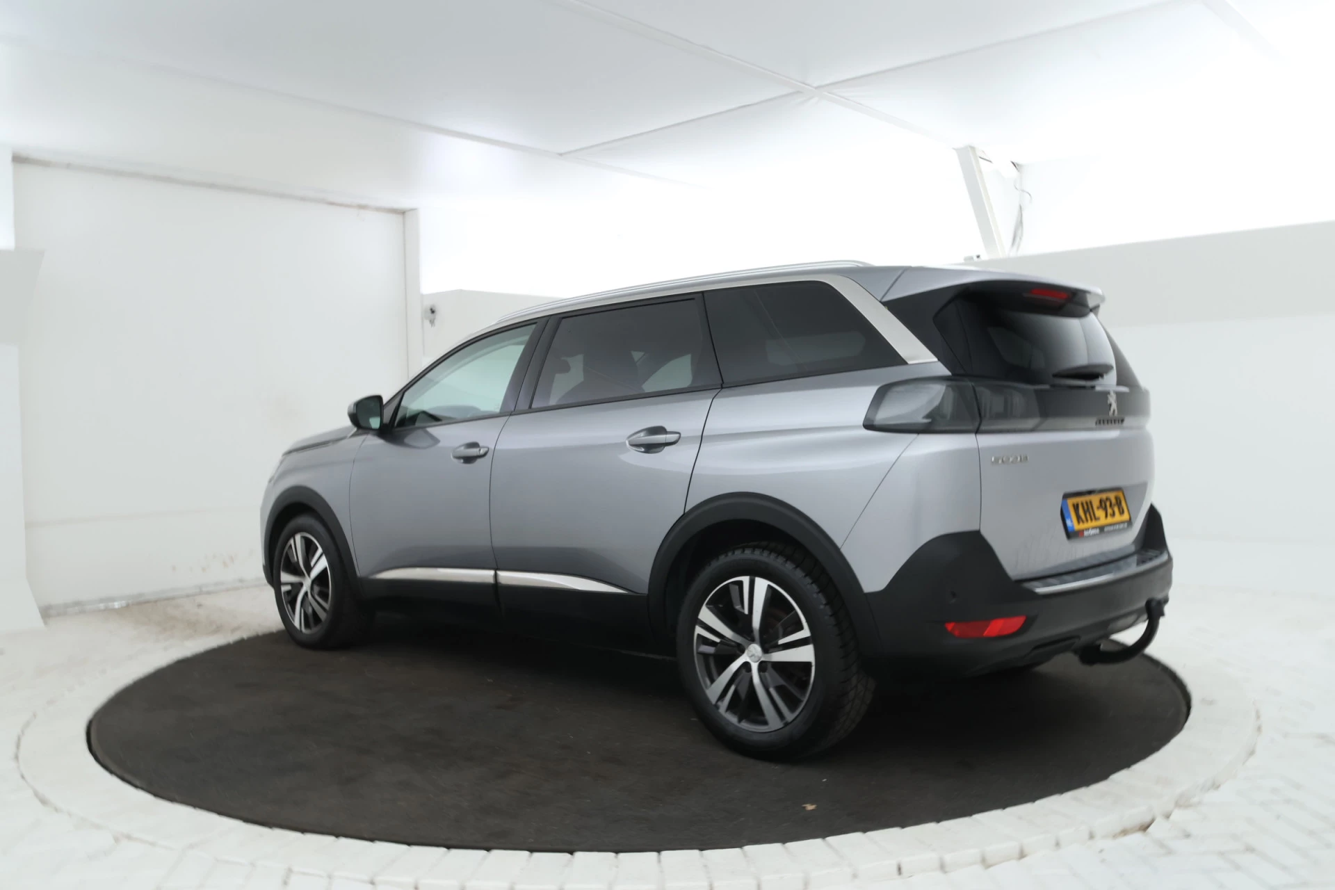 Hoofdafbeelding Peugeot 5008