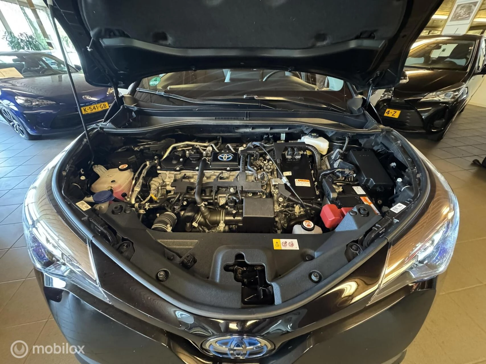 Hoofdafbeelding Toyota C-HR