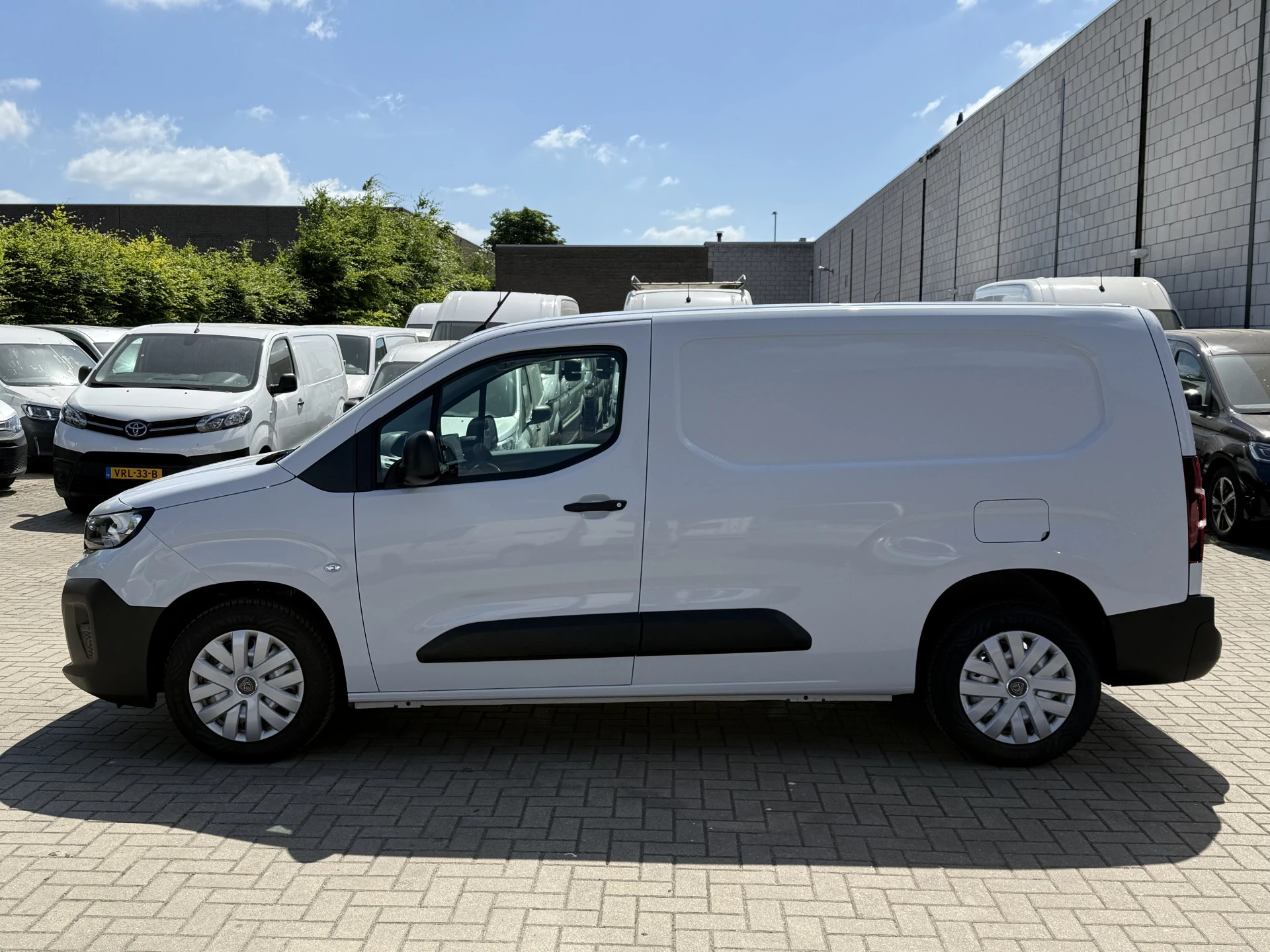 Hoofdafbeelding Peugeot Partner