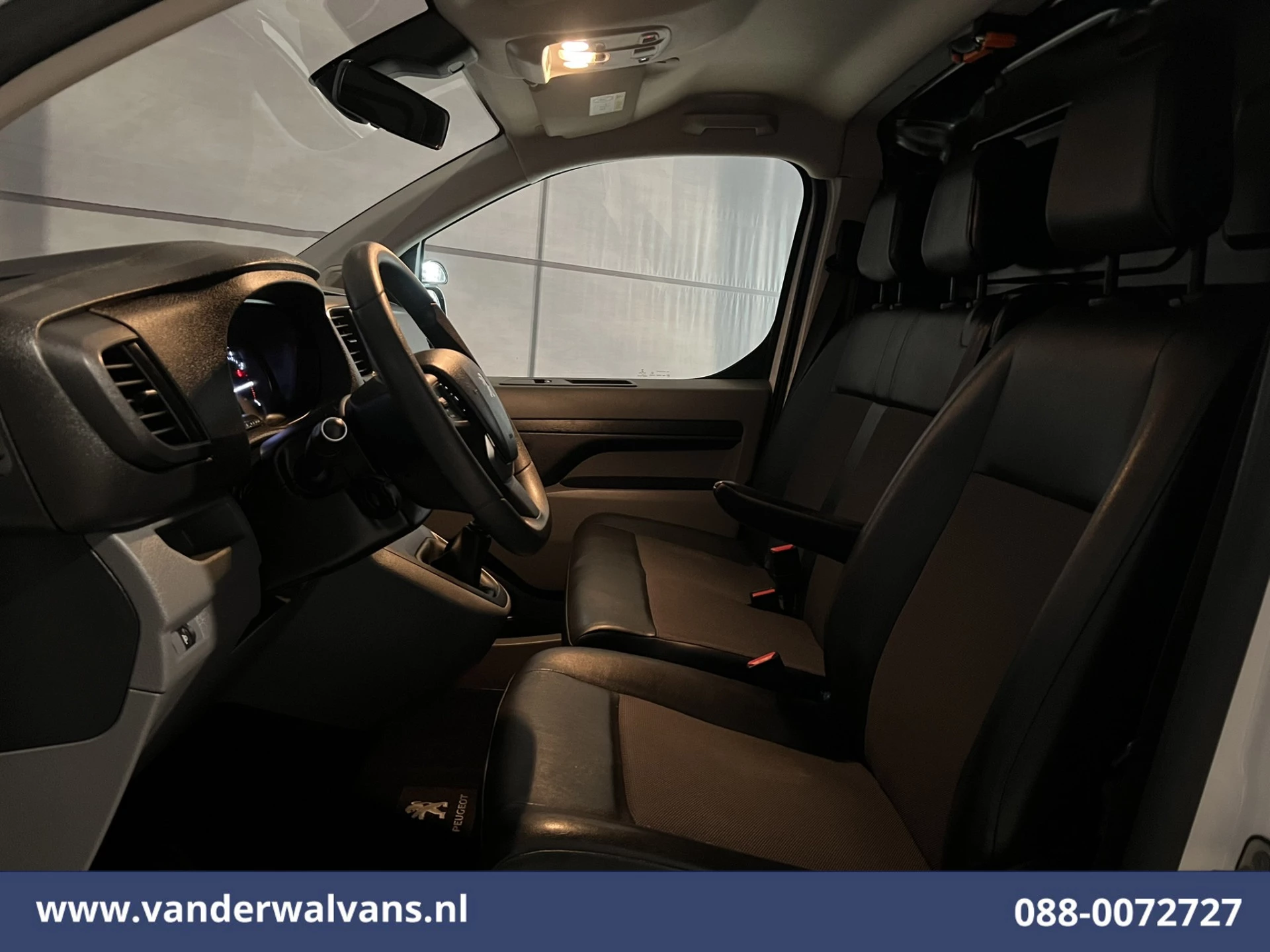 Hoofdafbeelding Peugeot Expert