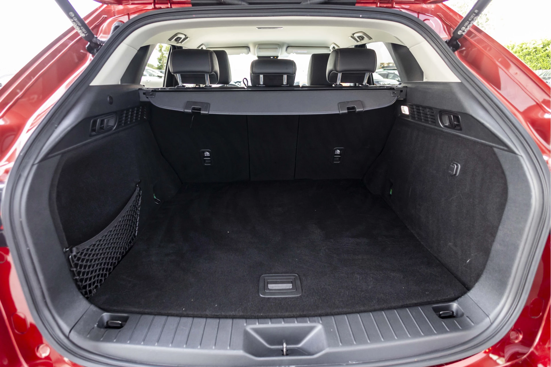 Hoofdafbeelding Mazda CX-60