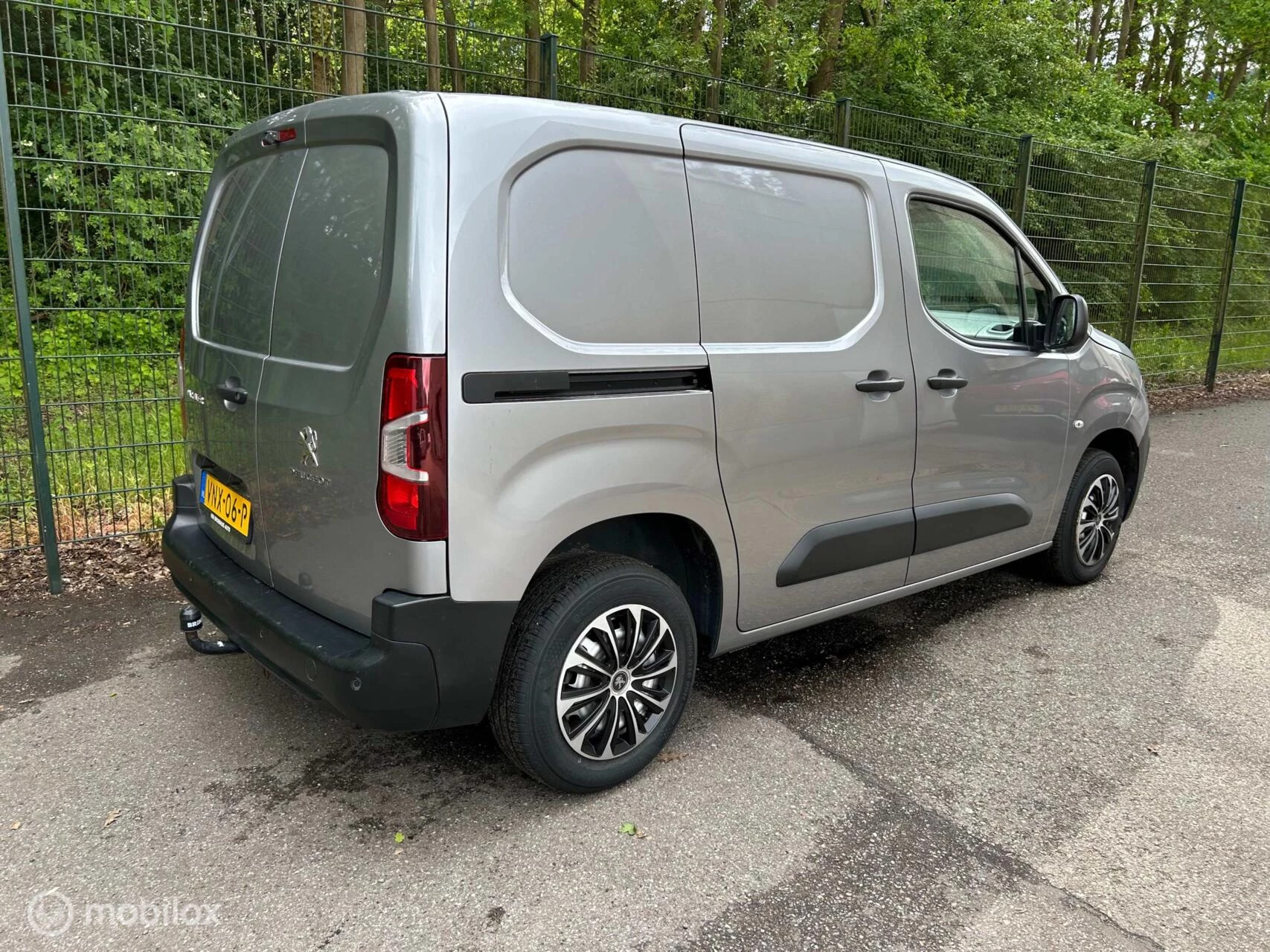 Hoofdafbeelding Peugeot Partner