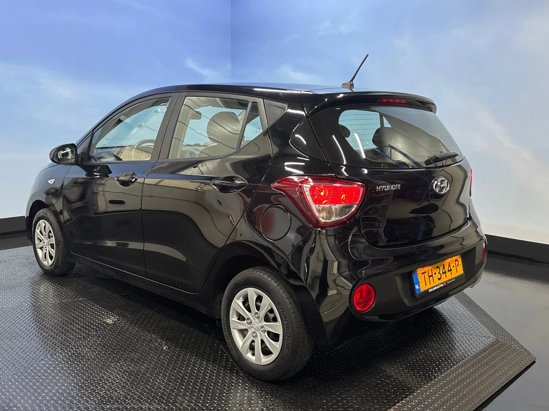 Hoofdafbeelding Hyundai i10