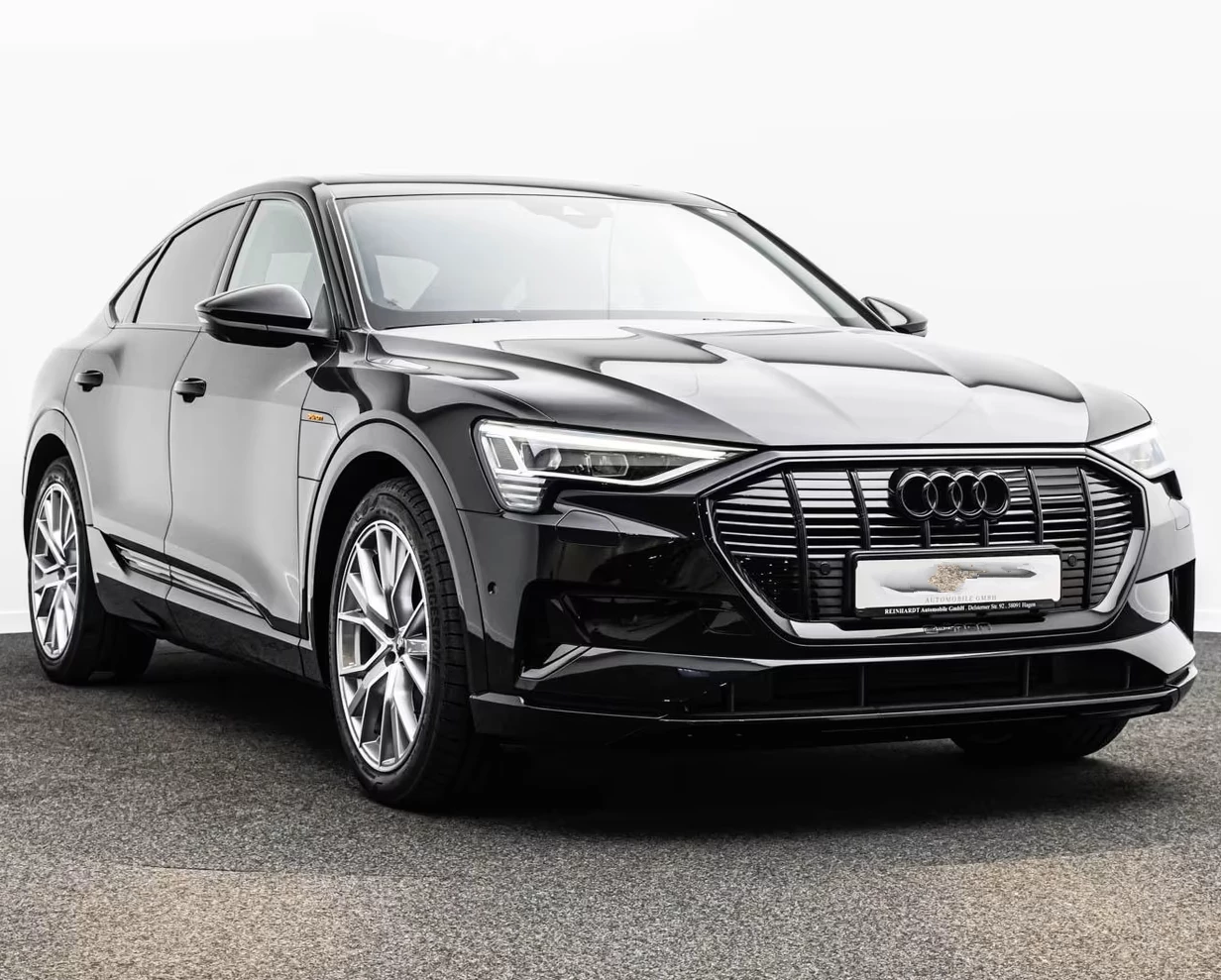 Hoofdafbeelding Audi e-tron