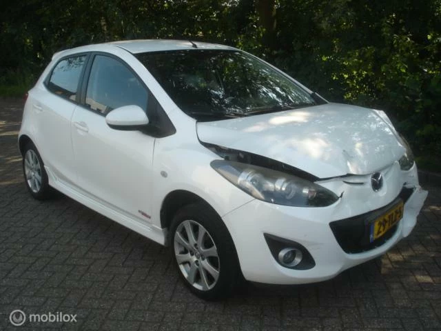 Hoofdafbeelding Mazda 2
