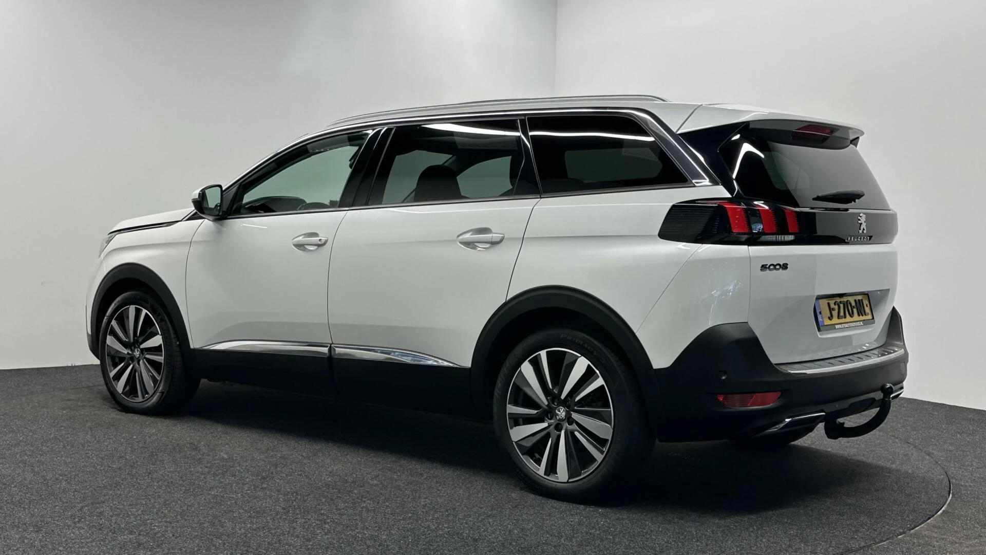 Hoofdafbeelding Peugeot 5008