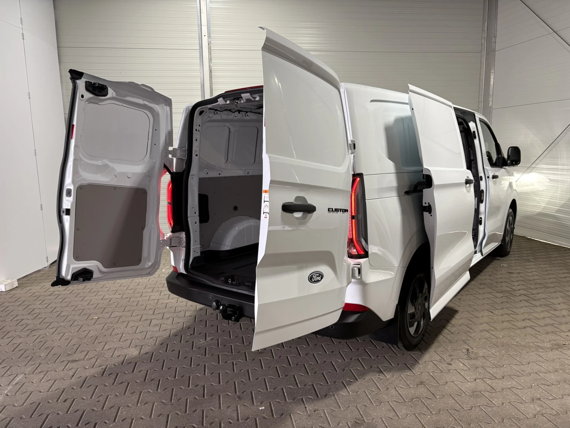 Hoofdafbeelding Ford E-Transit