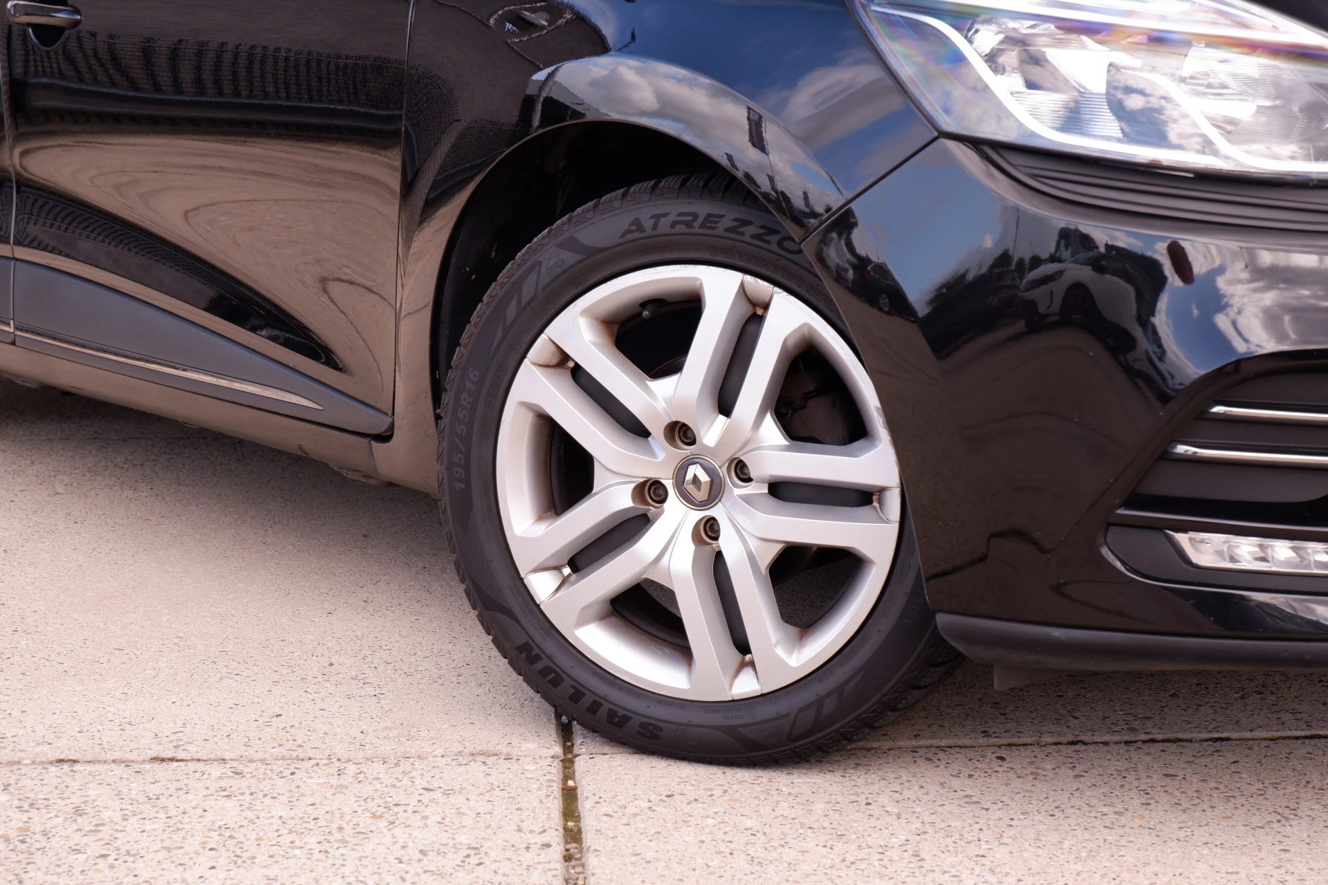 Hoofdafbeelding Renault Clio