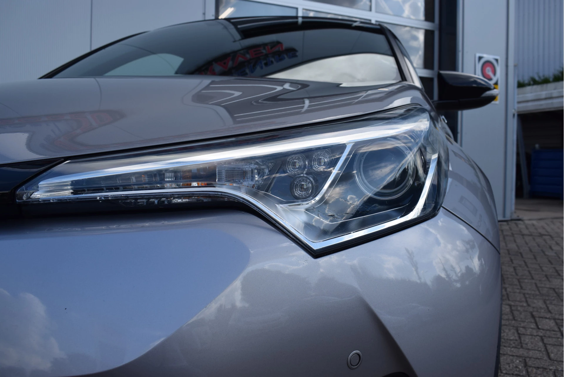 Hoofdafbeelding Toyota C-HR