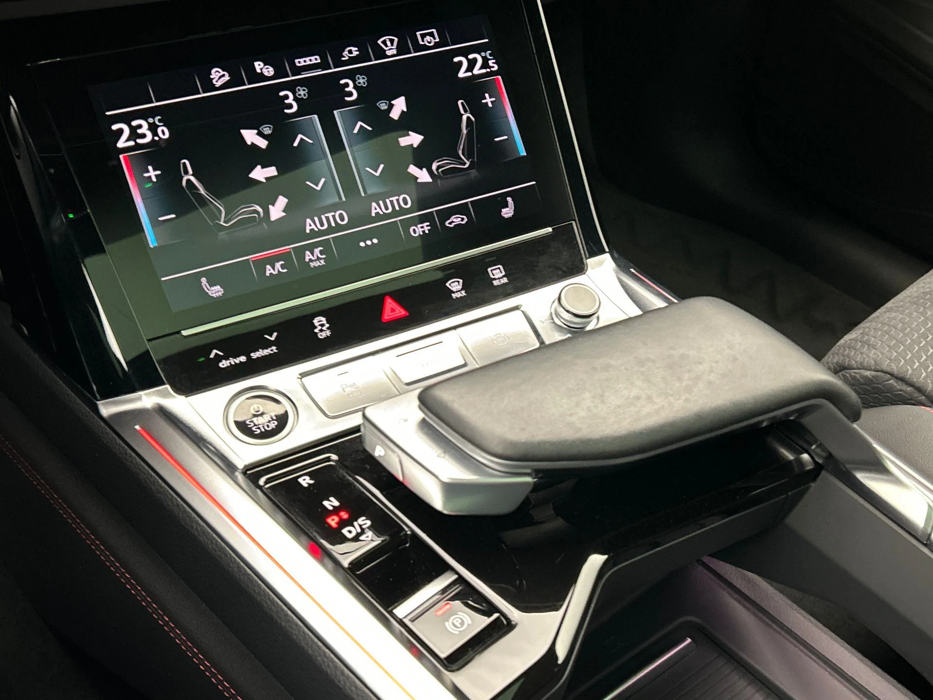 Hoofdafbeelding Audi Q8 Sportback e-tron