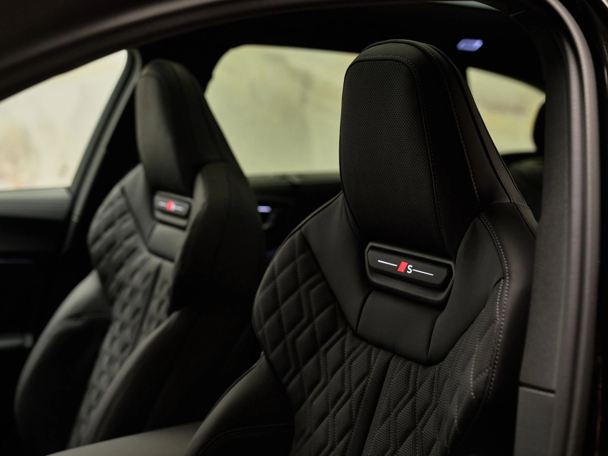 Hoofdafbeelding Audi S5