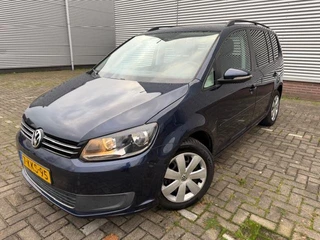 Hoofdafbeelding Volkswagen Touran Volkswagen Touran 1.2 TSI Comfortline BlueMotion,trekhaak,navigatie,rijdt perfect-diverse gebruikschades!