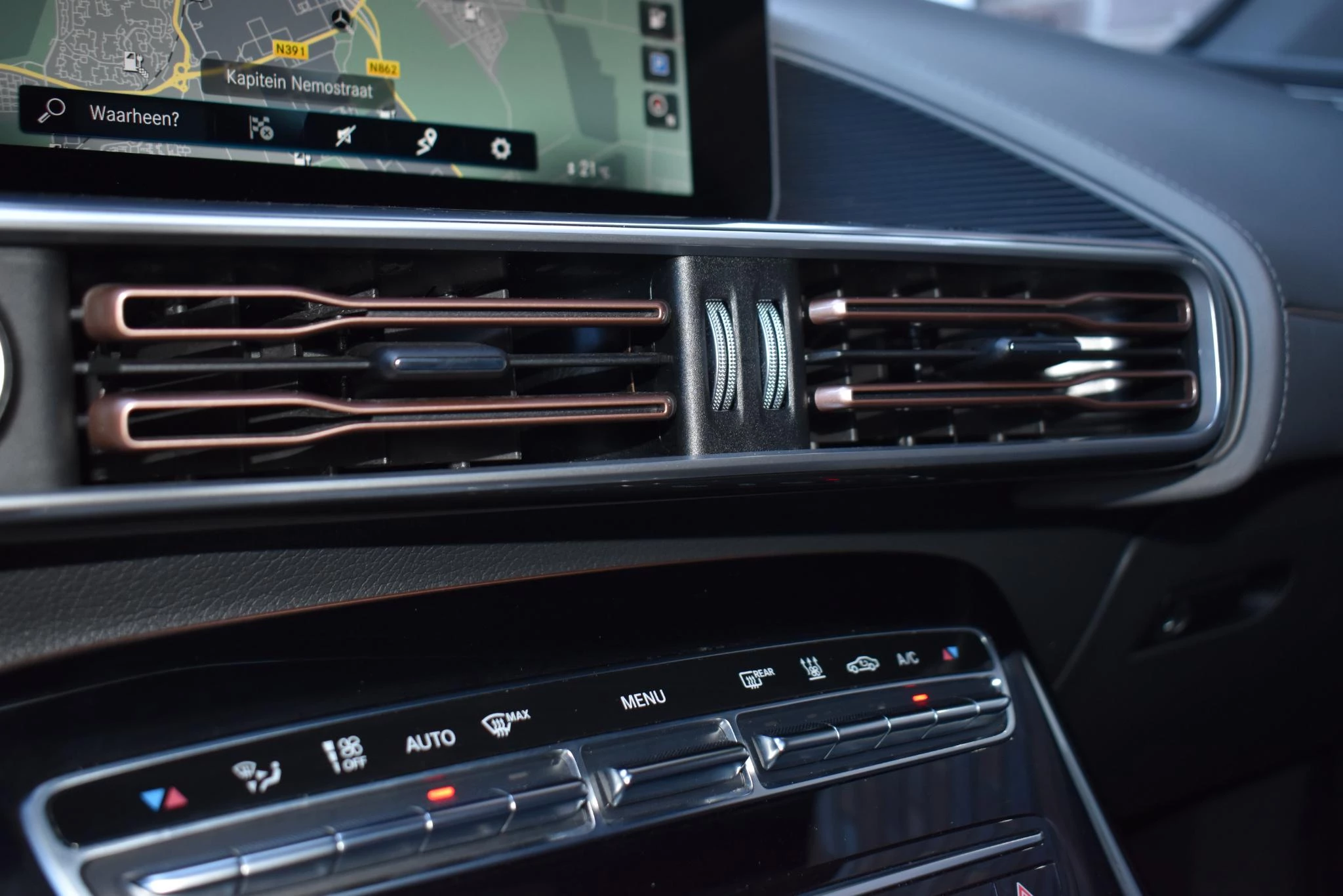 Hoofdafbeelding Mercedes-Benz EQC