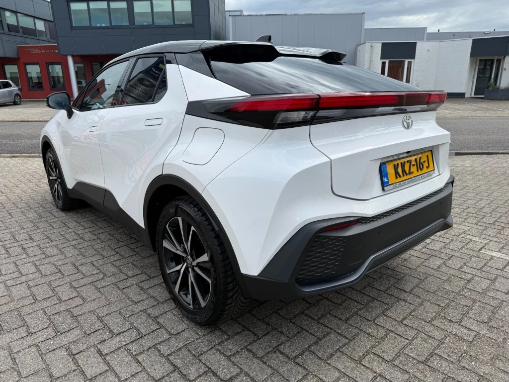 Hoofdafbeelding Toyota C-HR