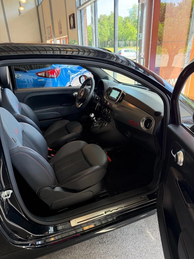 Hoofdafbeelding Fiat 500C