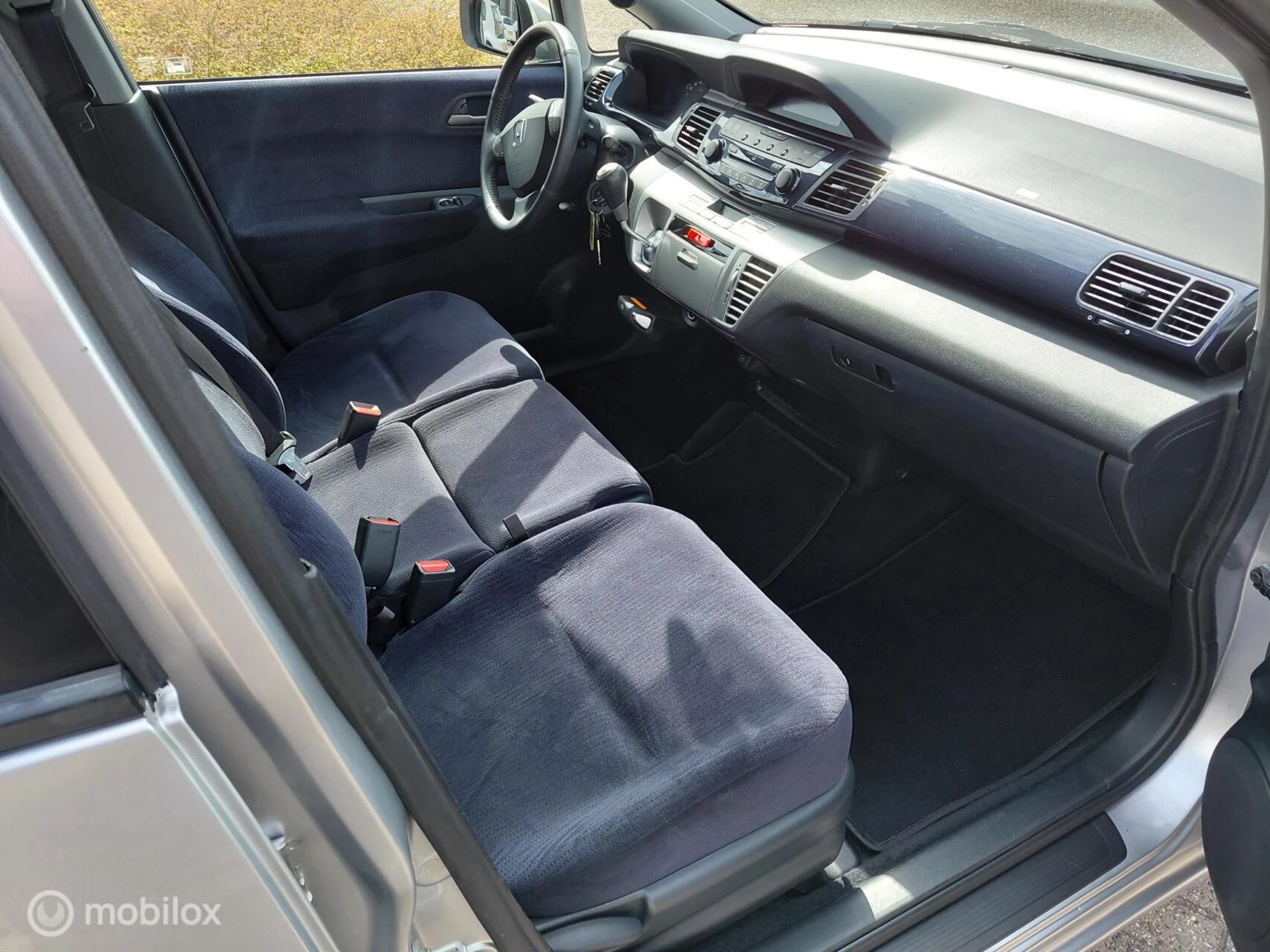 Hoofdafbeelding Honda FR-V