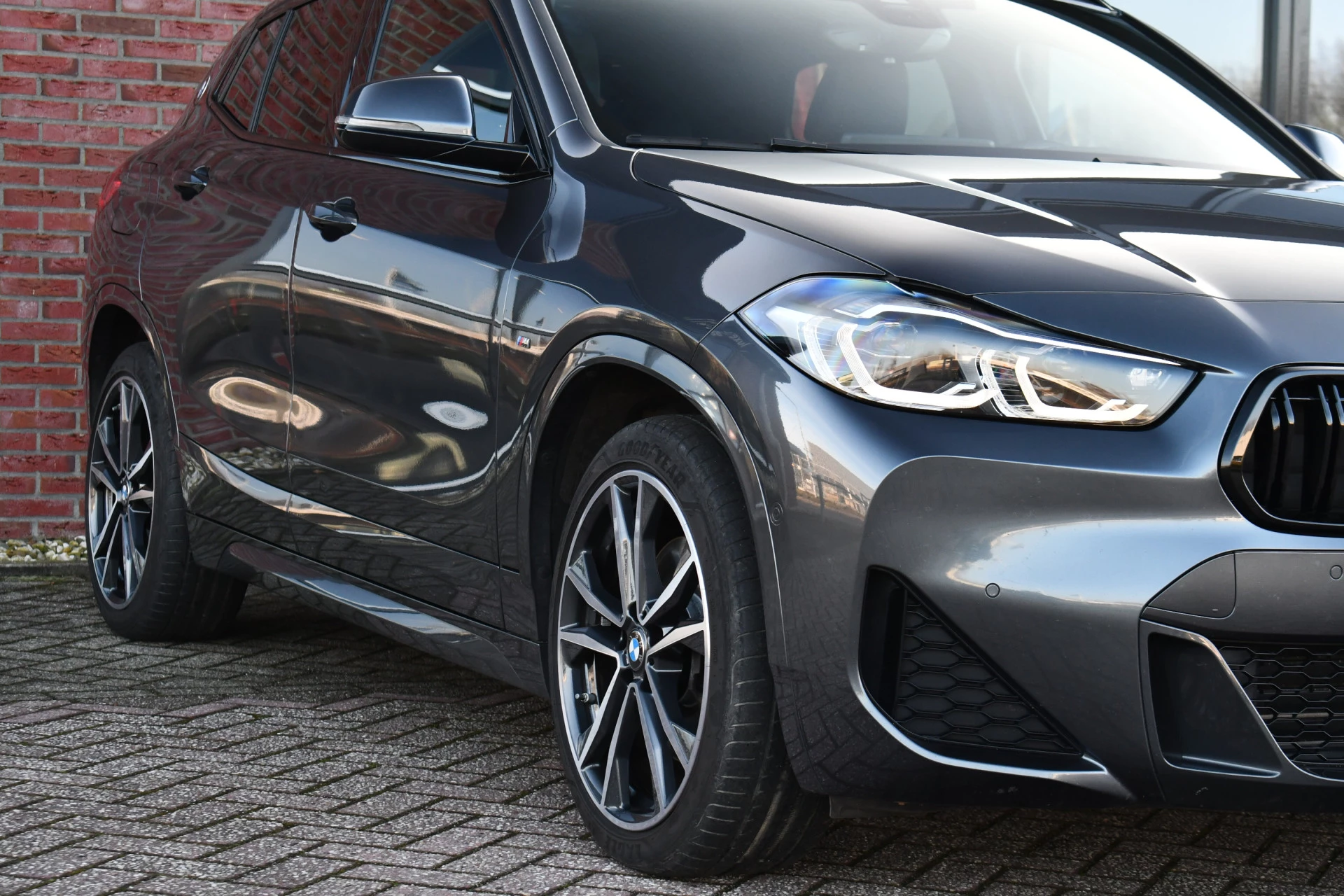 Hoofdafbeelding BMW X2