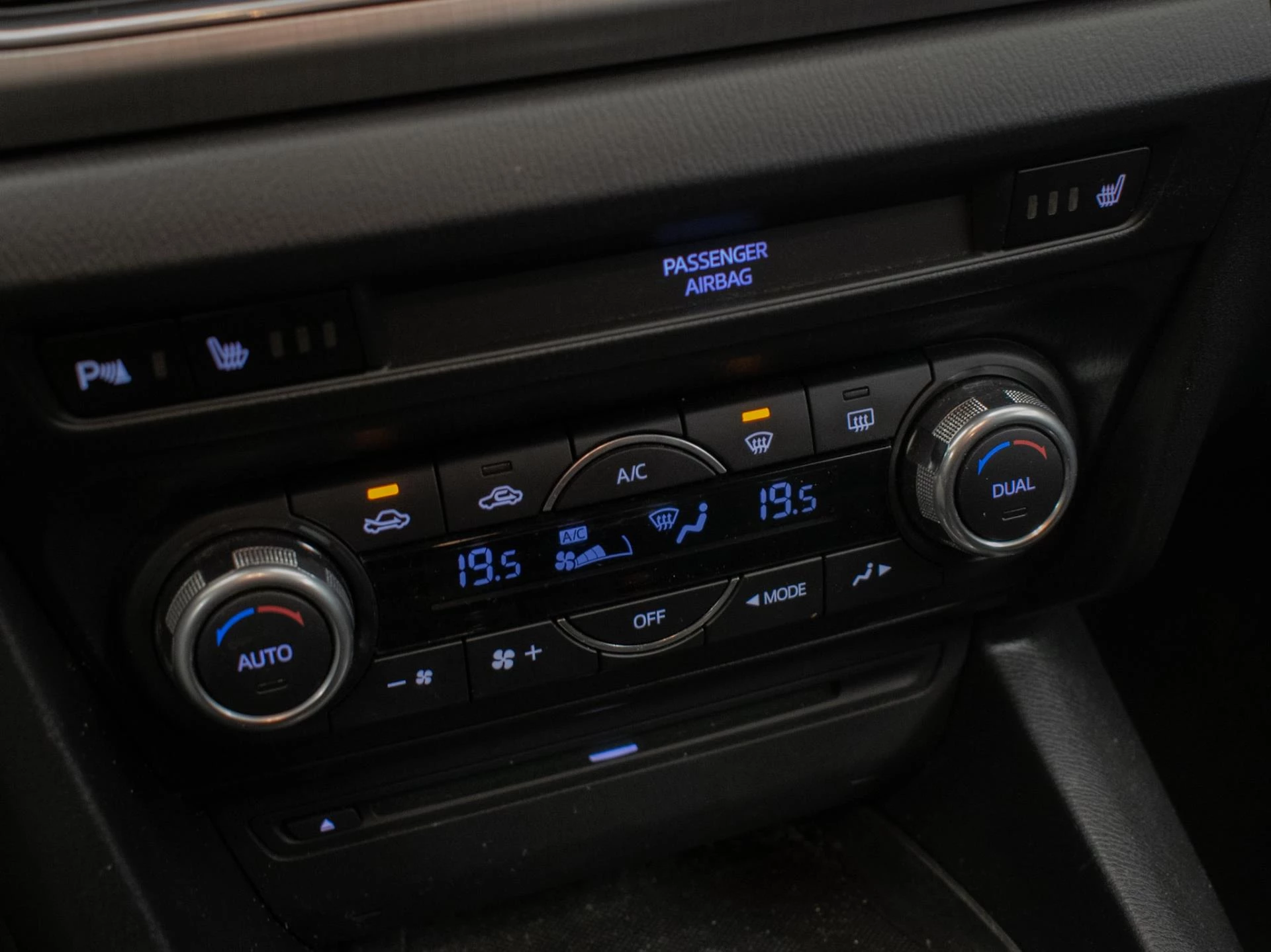 Hoofdafbeelding Mazda 3