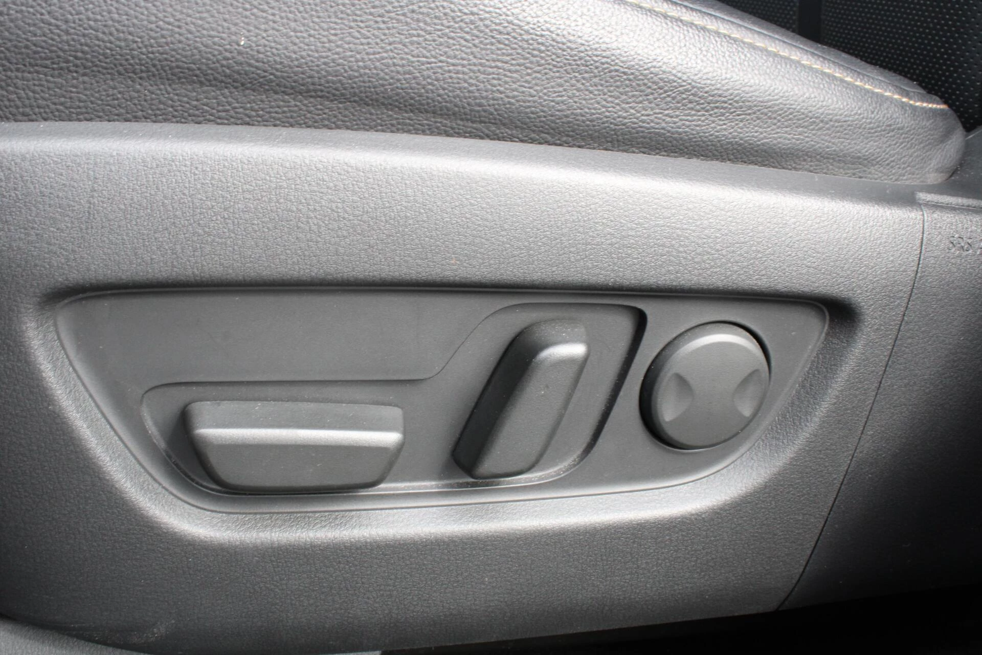 Hoofdafbeelding Mazda CX-60