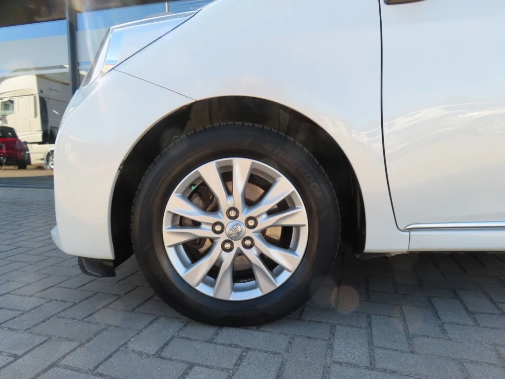 Hoofdafbeelding Toyota Verso-S