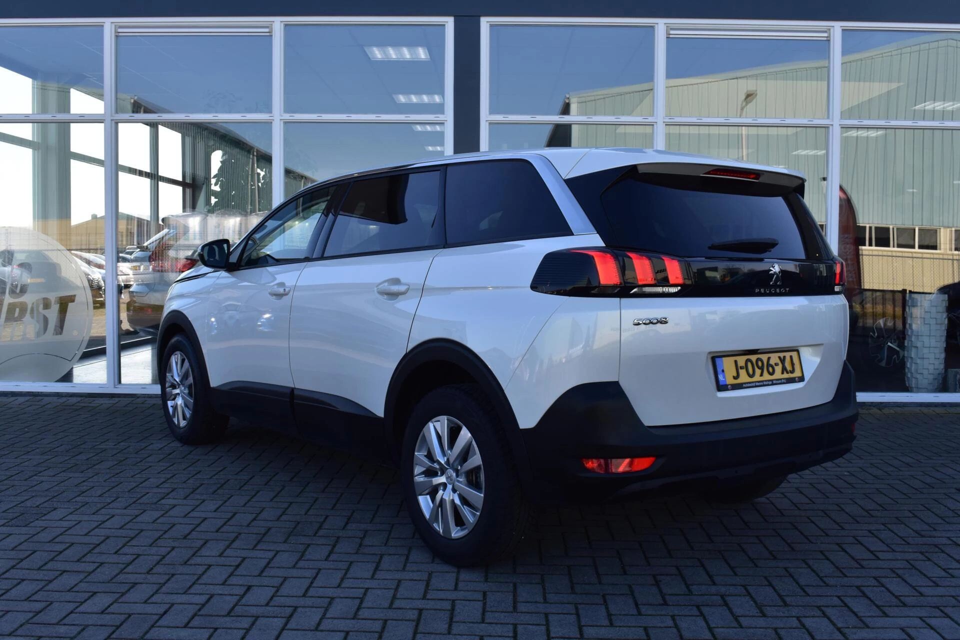 Hoofdafbeelding Peugeot 5008