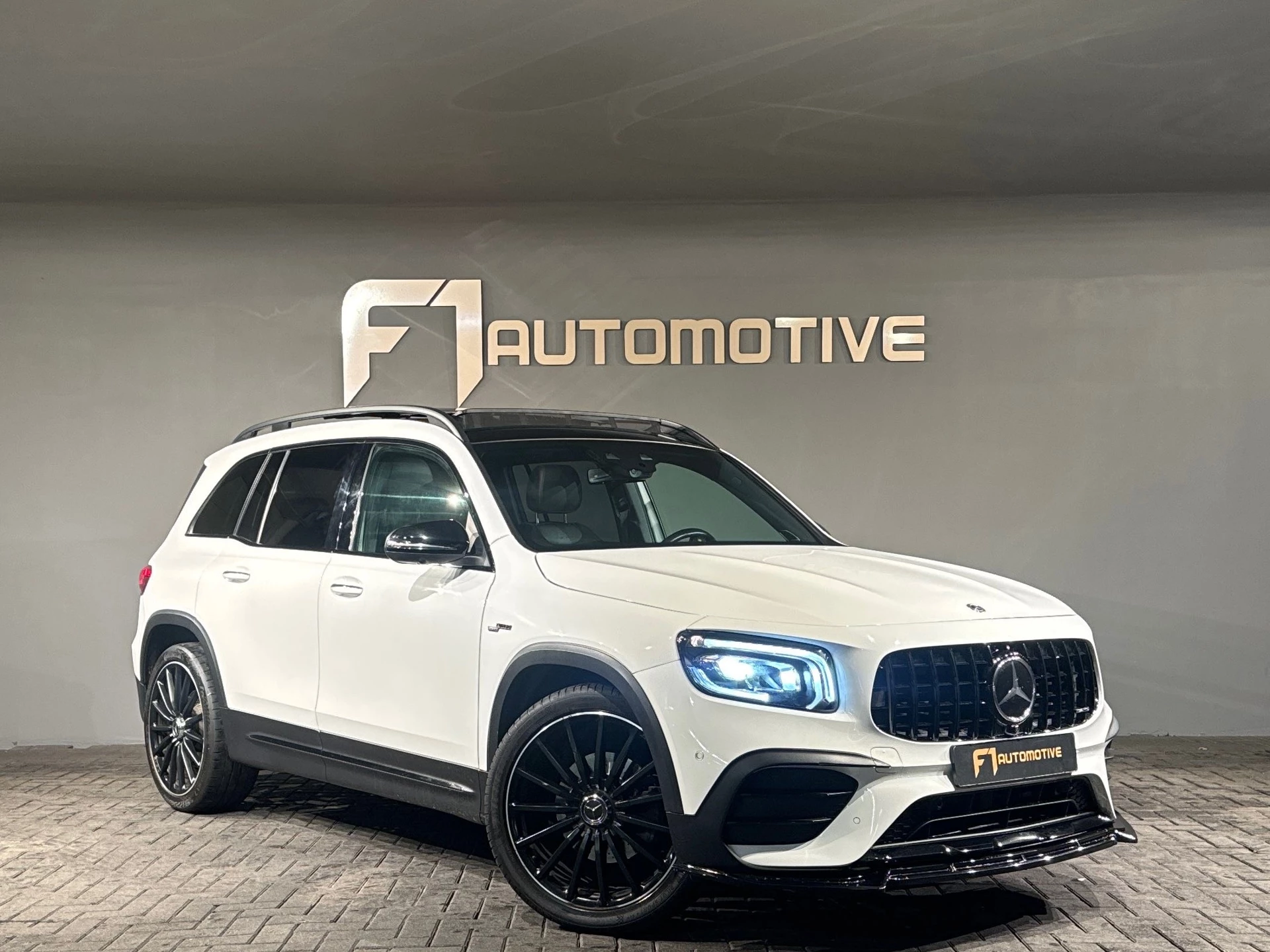 Hoofdafbeelding Mercedes-Benz GLB