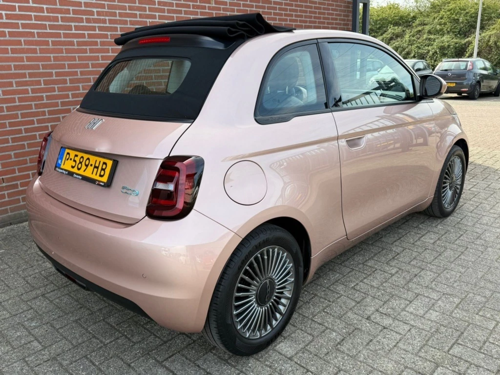 Hoofdafbeelding Fiat 500e