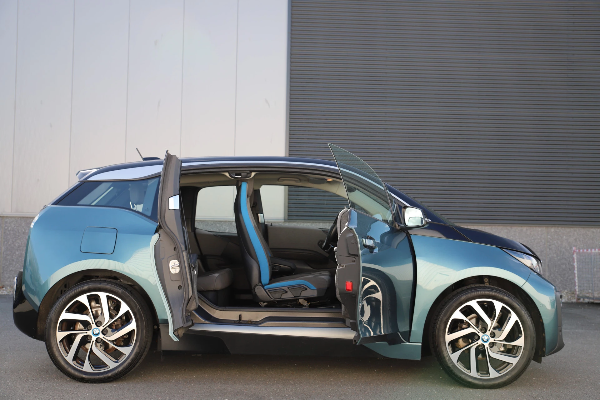 Hoofdafbeelding BMW i3